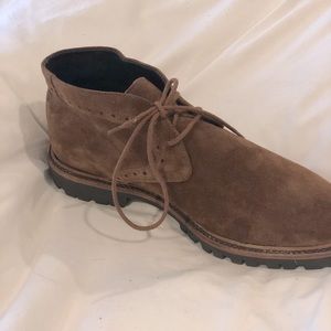 To Boot New York Piccadilly Suede-Sattel NWT
